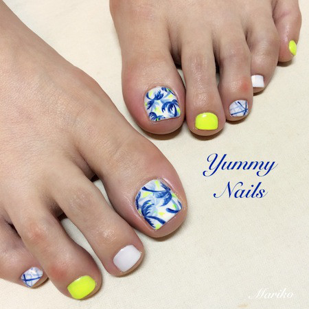 パームツリー ネオンカラーdeフットネイル 湘南 辻堂 ヤミーネイル サロン スクール