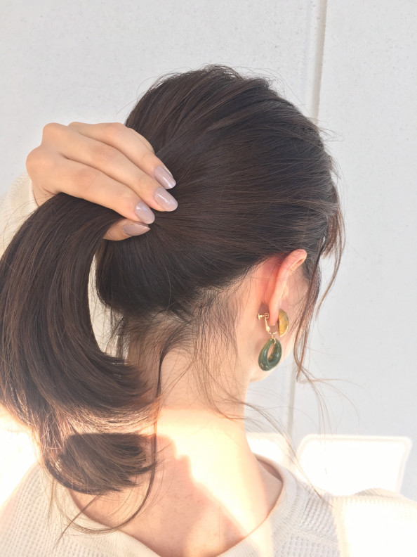 ひとつ結びを 普通 にしない方法 Gardenharajyuku Top Stylist 細田真吾