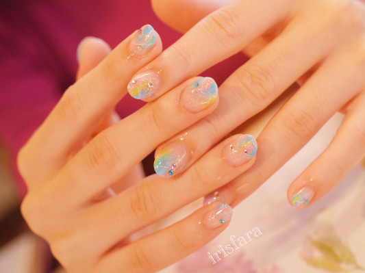 虹色 Nail Salon Iris Fara ネイルサロンイリスファーラ 国立市 心を満たすネイルを指先に