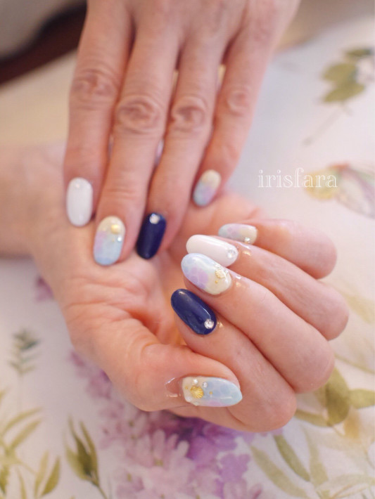 夏のネイビー Nail Salon Iris Fara ネイルサロンイリスファーラ 国立市 心を満たすネイルを指先に