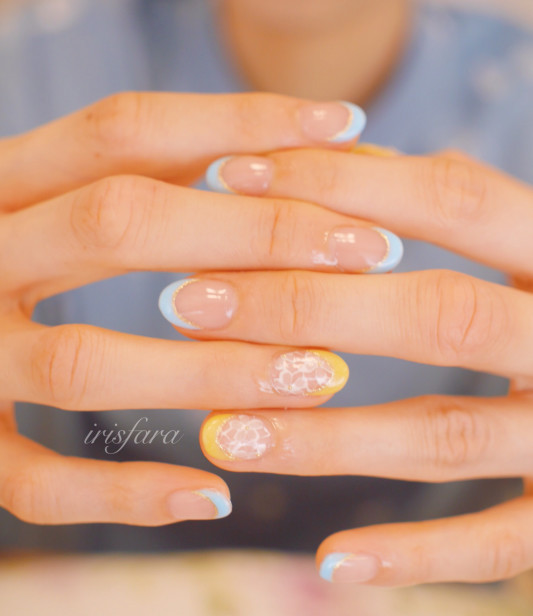 水色 と黄色 Nail Salon Iris Fara ネイルサロンイリスファーラ 国立市 心を満たすネイルを指先に