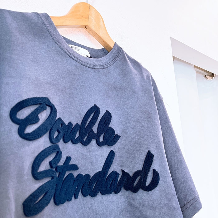 今期新作DSC / 筆記体ロゴ刺繍天竺Tシャツ DSC 筆記体ロゴ刺繍天竺Tシャツ | Co * BLOG