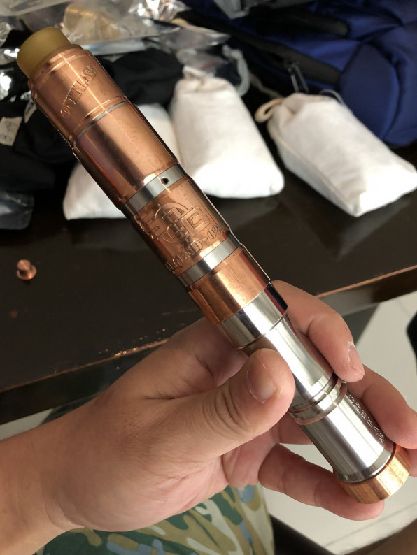 初心者から玄人まで Vape Shop Hoop