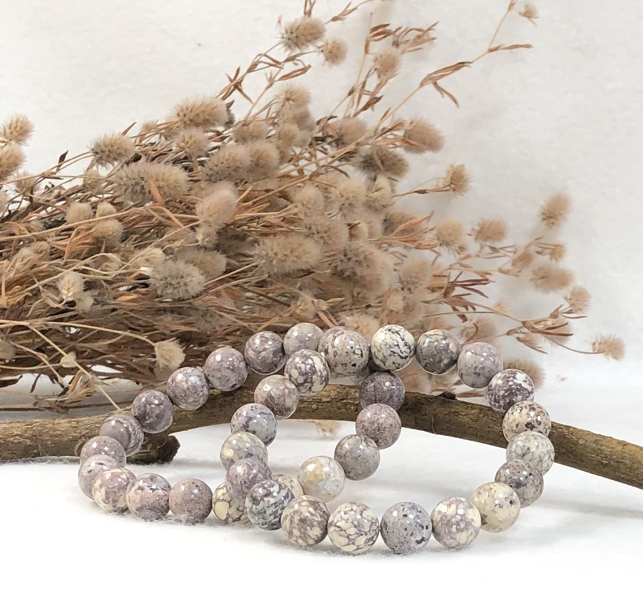 ワイルドホースと天然石チャームです♪ PETORA