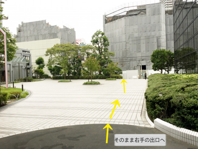 Rugまでの行き方 梅田 大阪駅より Nail Galleria Rug