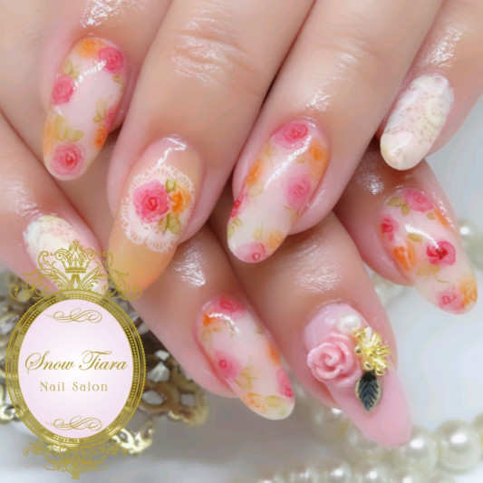 水彩フラワーネイル snow tiara 水彩フラワーネイル snow tiara