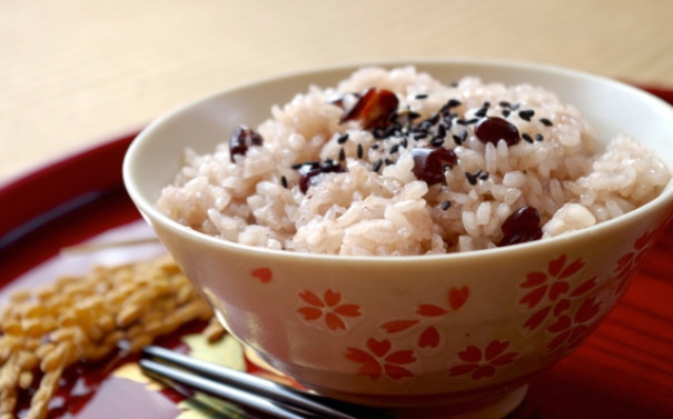 お祝い事に 赤飯 を食べるのは何故 あらりえのカラーセラピーフード