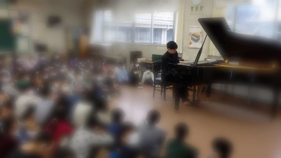 12歳のハローワークat篠ノ井西小学校 梨本卓幹 Takumi Nashimoto 12歳のハローワークat篠ノ井西小学校 梨本卓幹 Takumi Nashimoto
