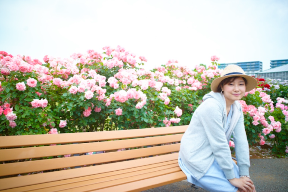 肩の力を抜いて もっと優しく美しく フラワーハーブスタイリストが提案する バラ色の楽しい暮らし方とは Sheshares 肩の力を抜いて もっと優しく美しく フラワーハーブスタイリストが提案する バラ色の楽しい暮らし方とは Sheshares