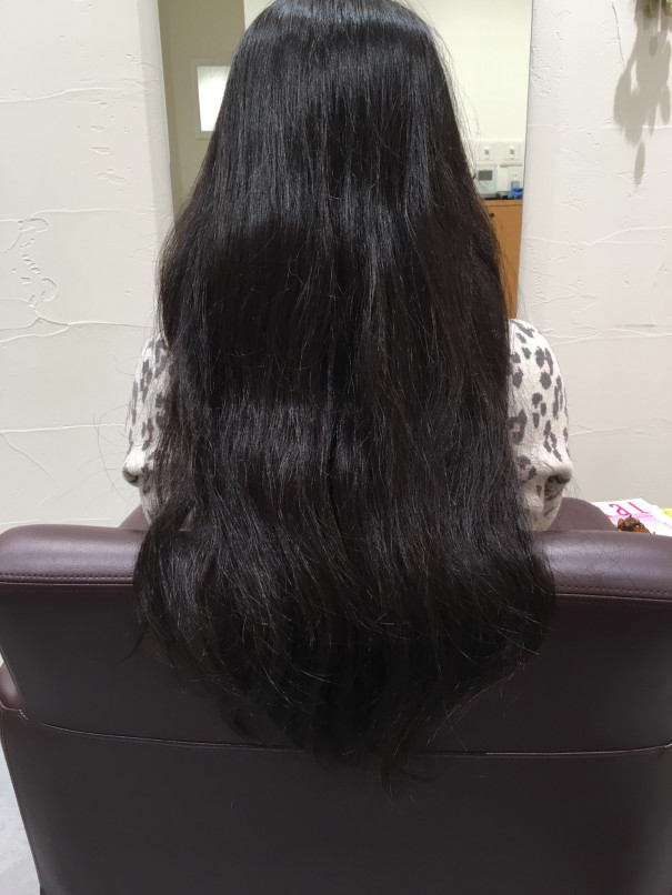 胸下から鎖骨下までスタイルチェンジ 平間の髪と頭皮に優しい美容院シャルール Chaleur 胸下から鎖骨下までスタイルチェンジ 平間の髪と頭皮に優しい美容院シャルール Chaleur