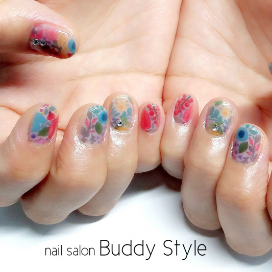 お花いっぱ い 春ネイル 那覇市 松山 ネイルサロン Nail Salon Buddy Style ﾊﾞﾃﾞｨｽﾀｲﾙ