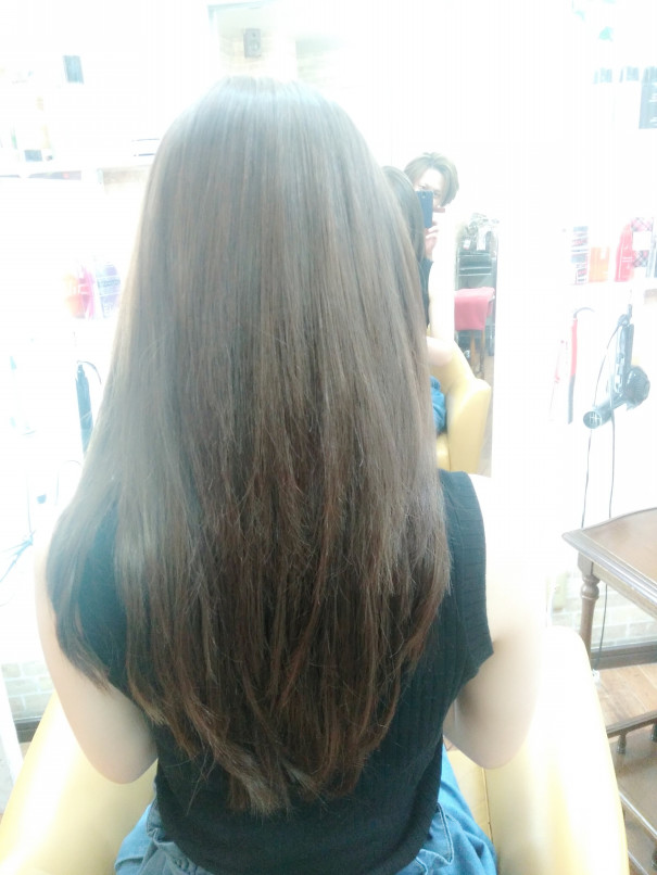 エクステの色 特にアッシュよりの ヘアー エクステンション イマジン クリエイト 佐野店 エクステの色 特にアッシュよりの ヘアー エクステンション イマジン クリエイト 佐野店