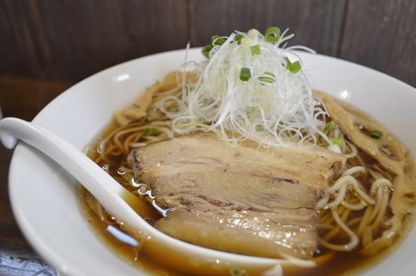 風月でしょうゆラーメン食べる 中野市がイート想う