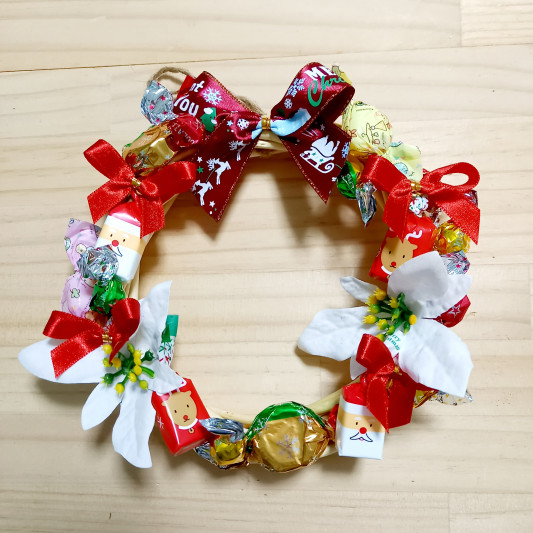 クリスマスリース お菓子のブーケna Bi クリスマスリース お菓子のブーケna Bi