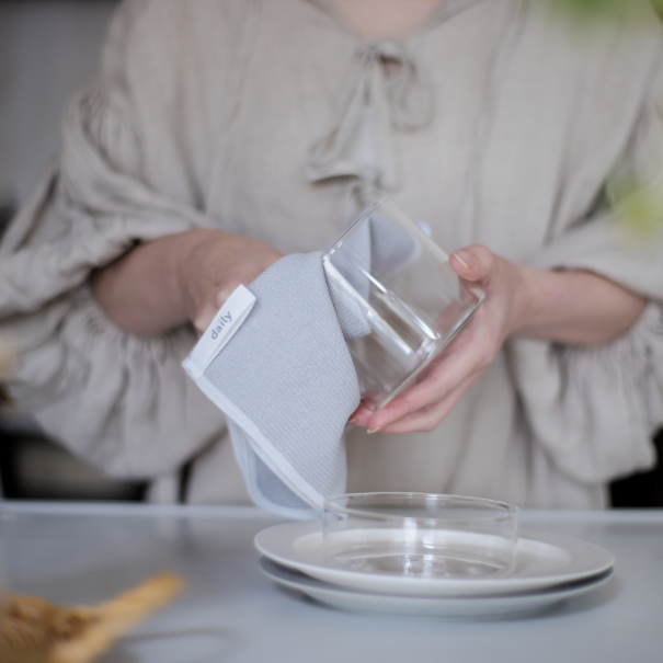 Dailyオリジナル食器拭きクロス ハーフサイズ の登場です ムクリ Mukuri