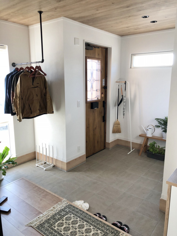 暮らしのインテリア 使い方が広がる玄関スペース オープンなシューズクロークや趣味部屋に繋がる土間 家族それぞれがくつろげて 少し遊び心のある家 Megu6465さん ムクリ Mukuri