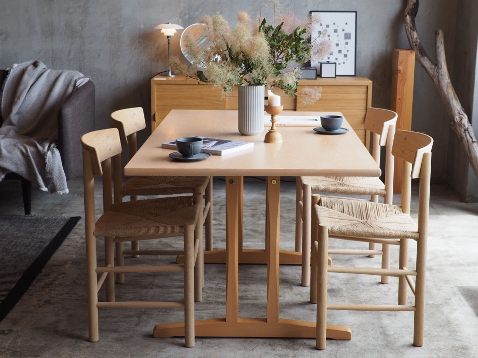 暮らしの中の家具 ルーツを辿ると見えてくる家具選びとは 暮らしを豊かにする家具選び Filt さん ムクリ Mukuri