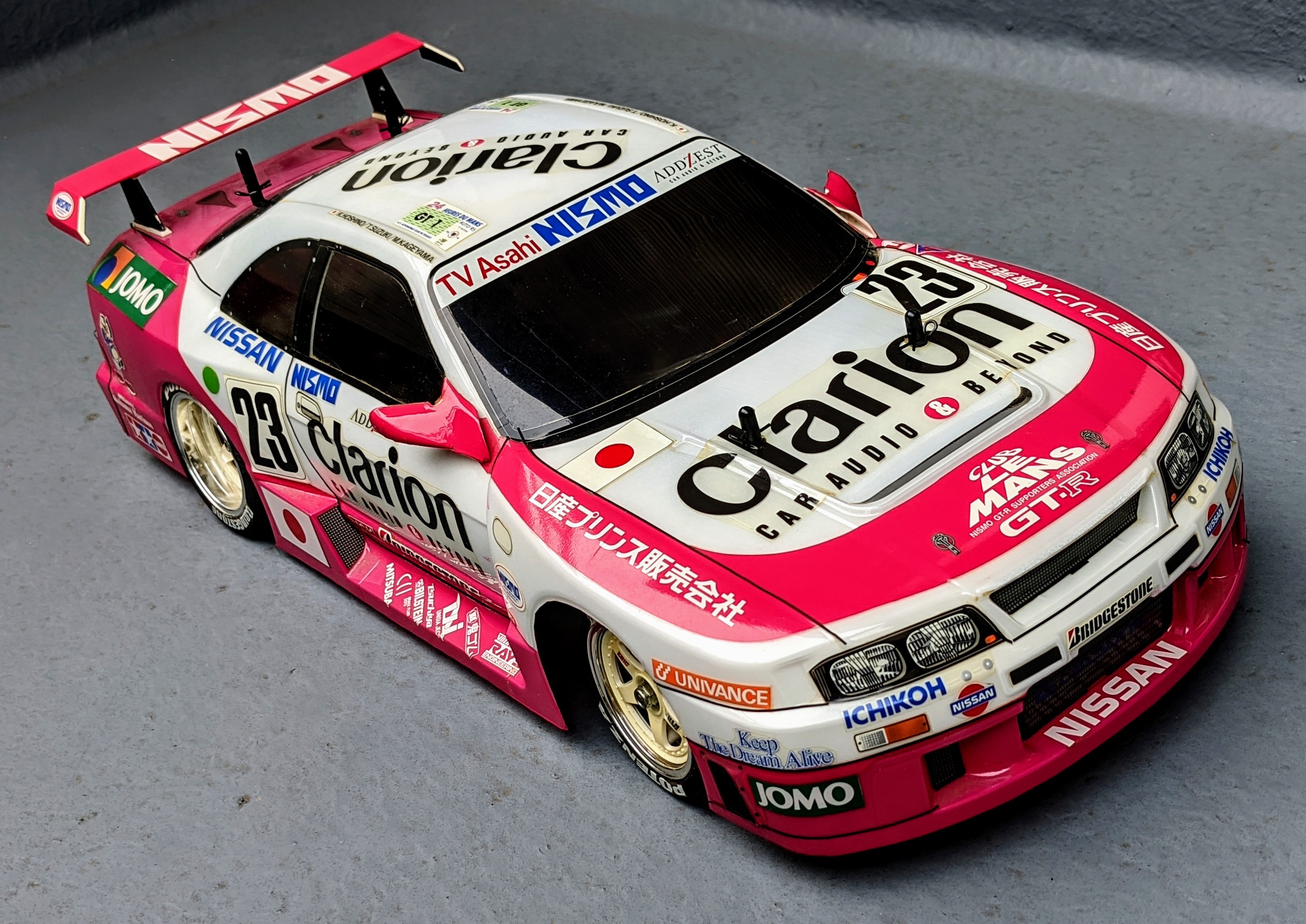 TAMIYA 1/10 RC Nismo Clarion GT-R LM 95 Le Mans contender