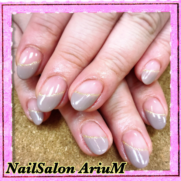 グレージュネイル Nailsalon Arium