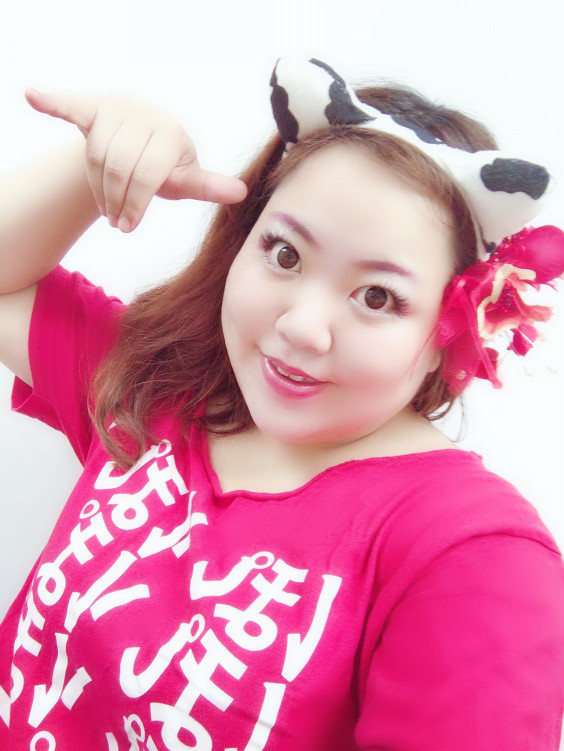 Member あやまんjapan