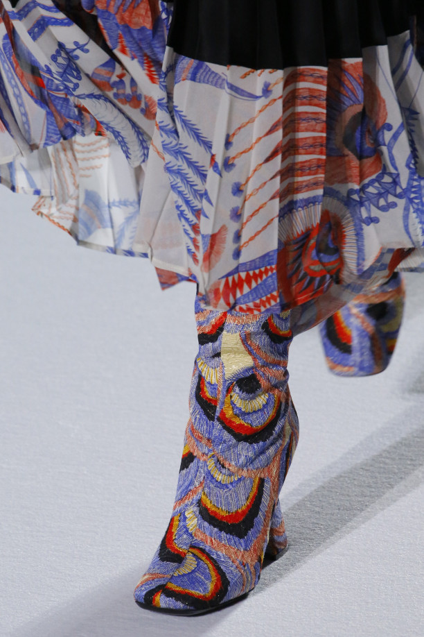 ドリス ヴァン ノッテン Dries Van Noten 18年秋冬 自由な精神で世界を謳歌しよう Vogue Blog ドリス ヴァン ノッテン Dries Van Noten 18年秋冬 自由な精神で世界を謳歌しよう Vogue Blog
