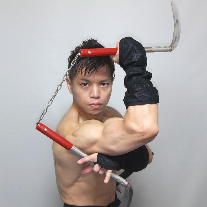 PROFILE | ヌンチャクアーティスト ニンジャHIROKI Hiroki The Masked Ninja Nunchaku Master  Website