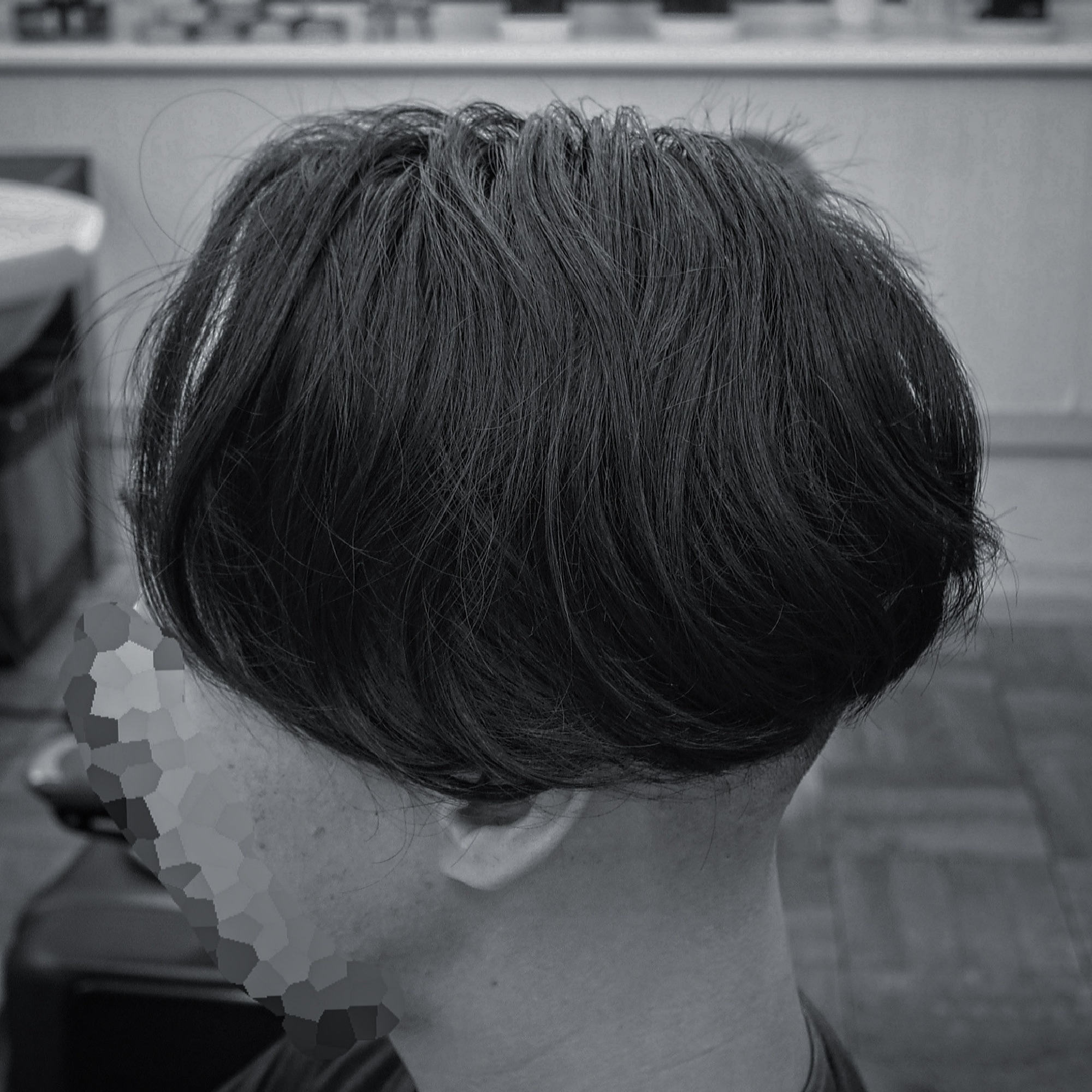 この髪の長さで内側スキンフェードのアバンギャルドスタイル Tashiro Mix Hair