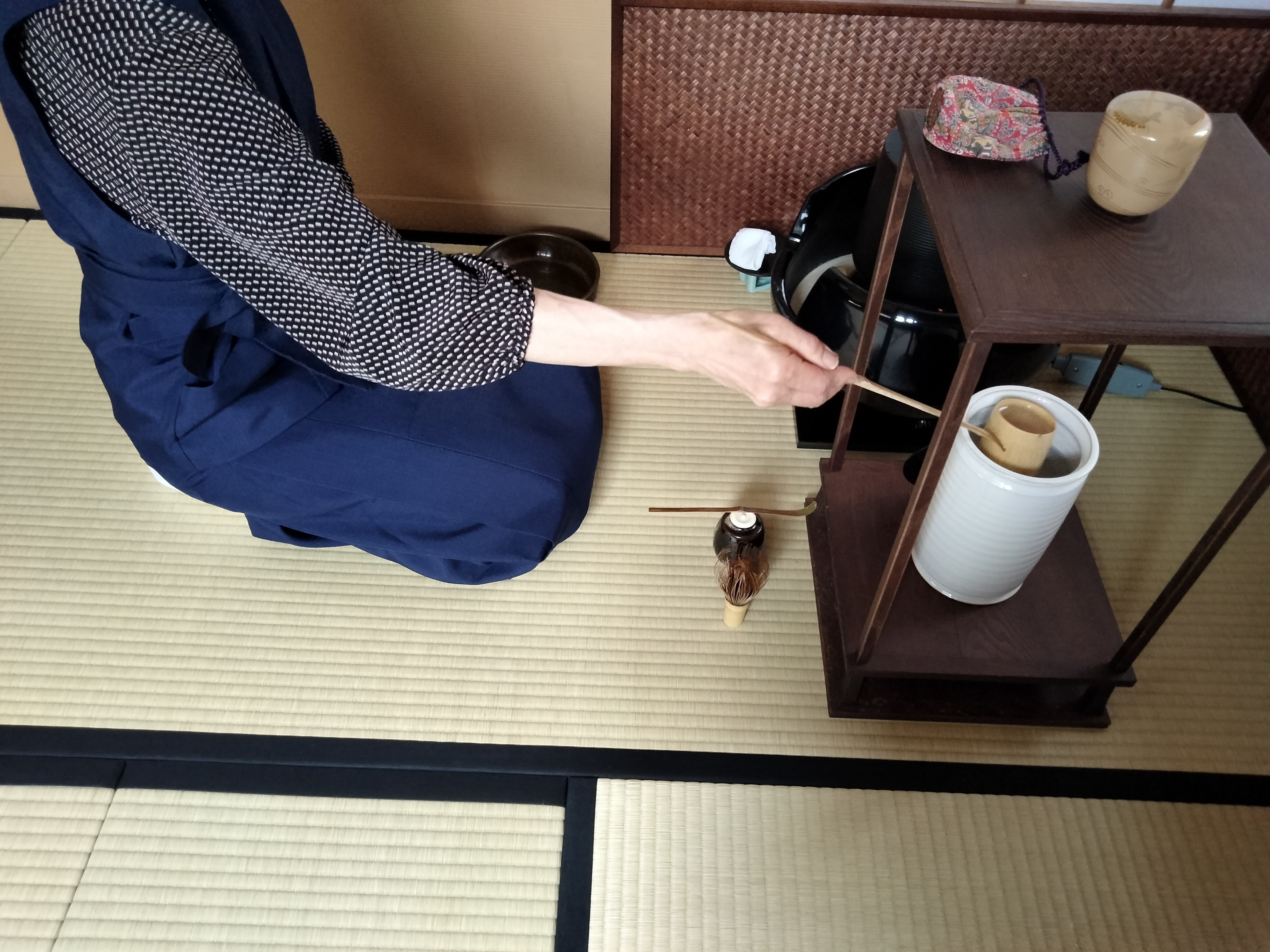 5月の稽古 桑小卓 濃茶点前・薄茶点前 | 裏千家 佐藤宗真茶道教室