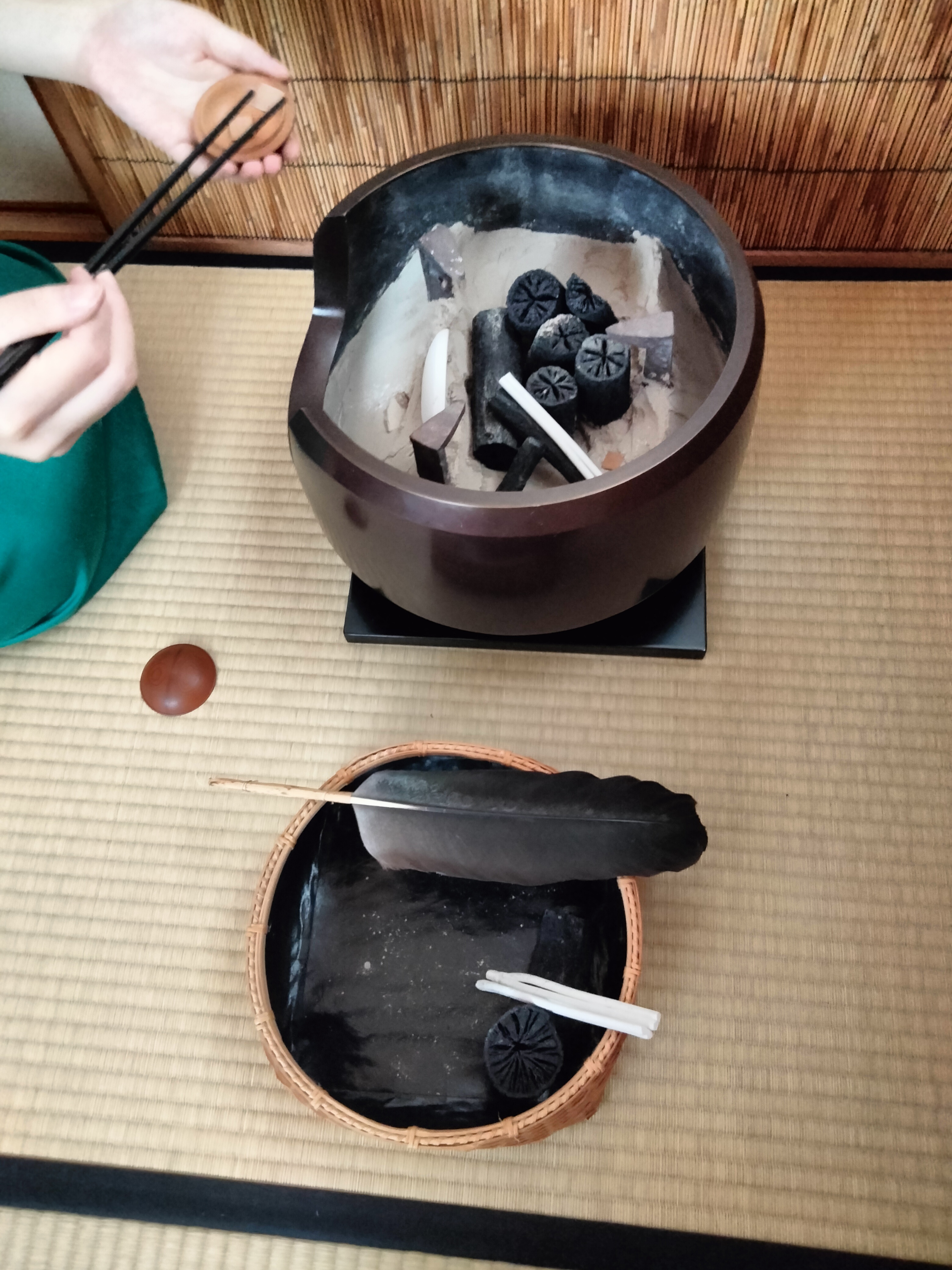 8月の特別稽古 灰形講習会 | 裏千家 佐藤宗真茶道教室