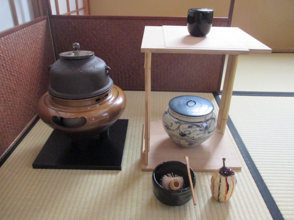9月の稽古 茶通箱 | 裏千家 佐藤宗真茶道教室