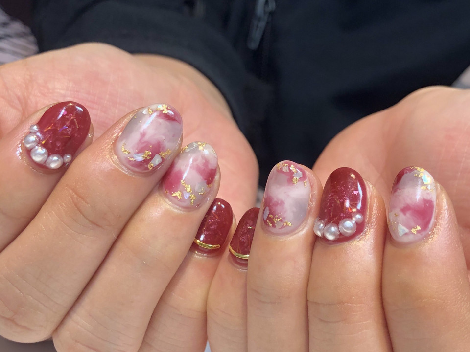 パラジェルで赤のマーブルネイル 京橋美容室 ネイルサロン Stella Nail ネイリスト宮田