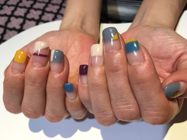 スクエアオフでカラフルな秋ネイル 京橋美容室 ネイルサロン Stella Nail ネイリスト宮田