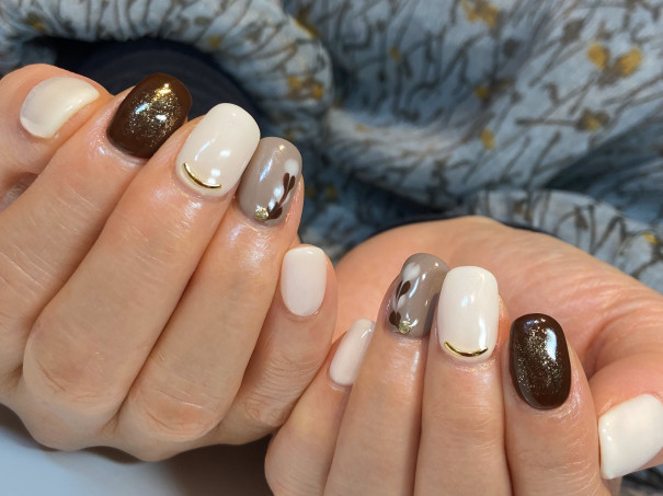 パラジェルでチョコカラーネイル 京橋美容室 ネイルサロン Stella Nail ネイリスト宮田