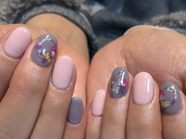 パラジェルで冬の押し花ネイル 京橋美容室 ネイルサロン Stella Nail