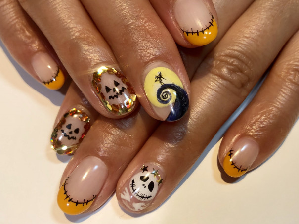 パラジェルでナイトメアー ビフォア クリスマスのハロウィンネイル 京橋美容室 ネイルサロン Stella Nail ネイリスト宮田