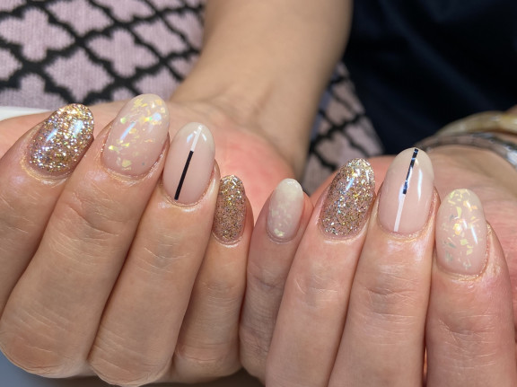 ストライプネイル 京橋美容室 ネイルサロン Stella Nail ネイリスト宮田