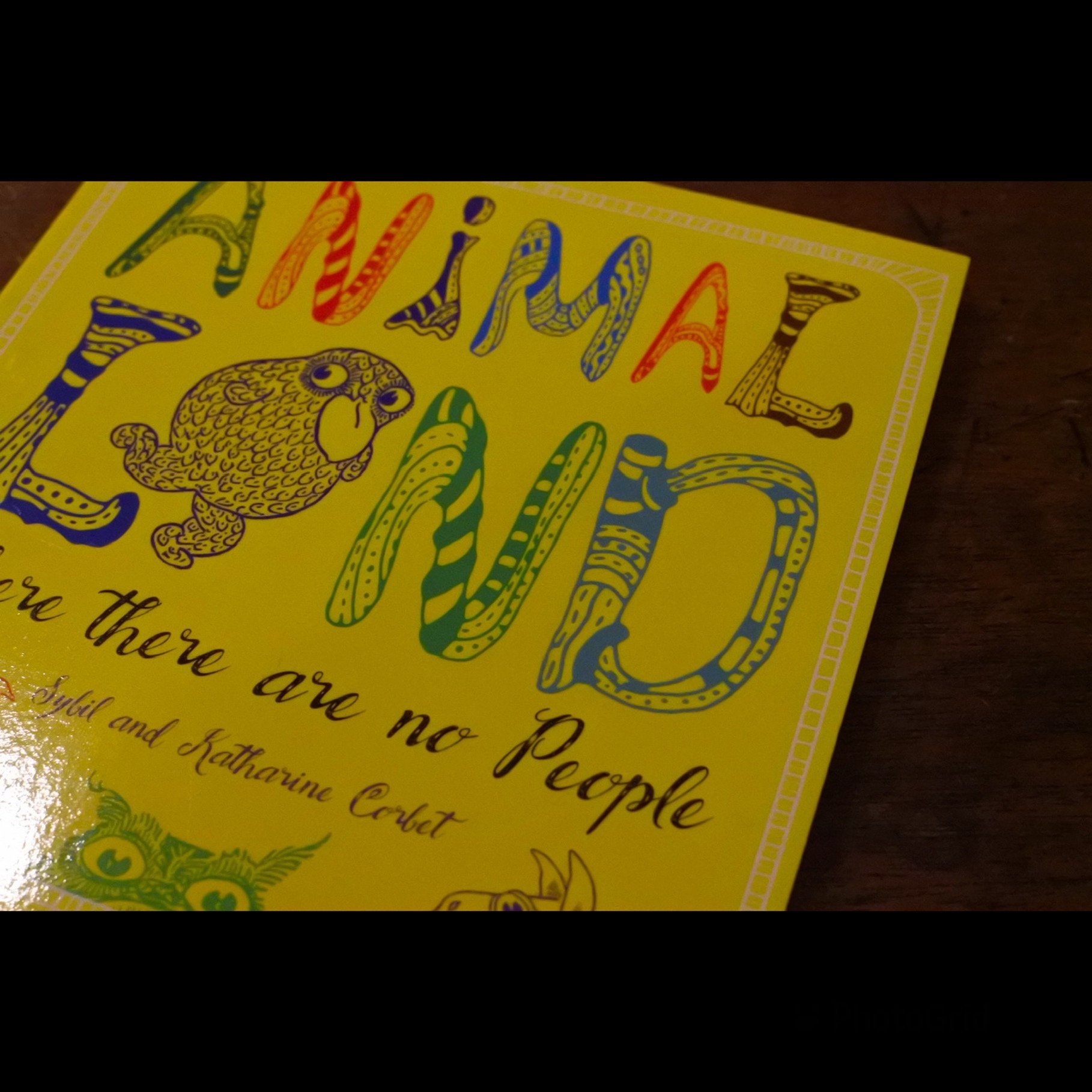 「ANIMAL LAND」Sybil and Katharine Corbet Frobergue