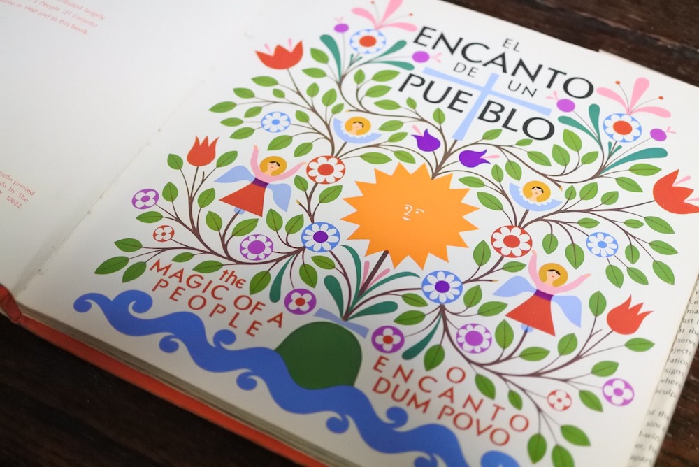 書 THE MAGIC OF A PEOPLE Alexander Girard The Magic of a People: Folk Art and Toys from the Collection