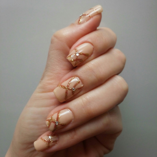 秋のシンプルネイル The Shine From The Fingertip