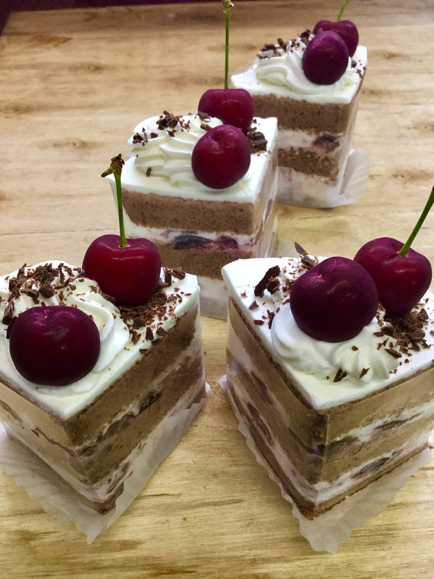 にしおゆき ねこのチェリーケーキ - メルカリ