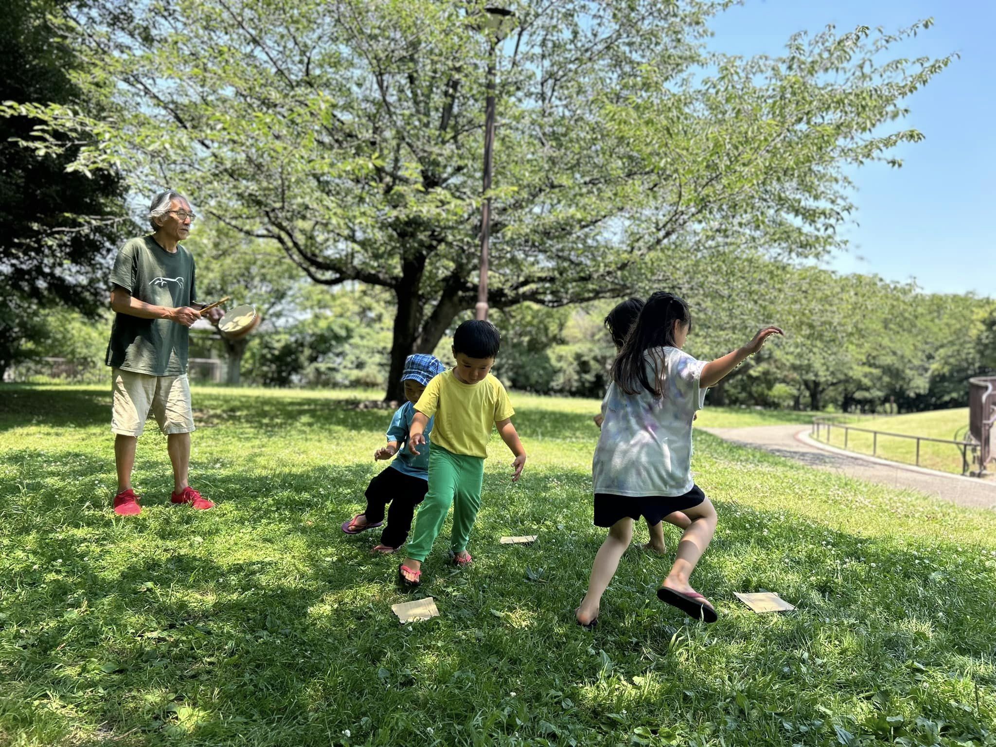 椅子取りゲーム | かいじゅうの森ようちえん