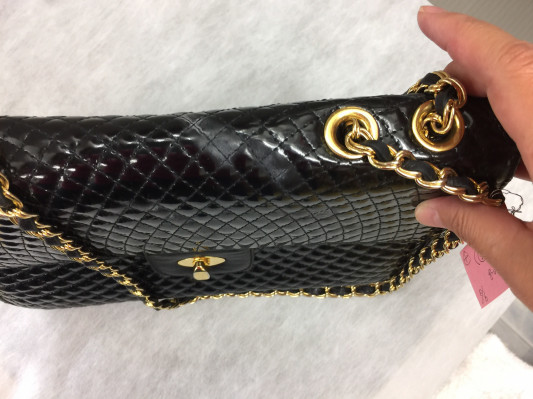 黒のエナメル革が白くなった Re Shoes Studio Season