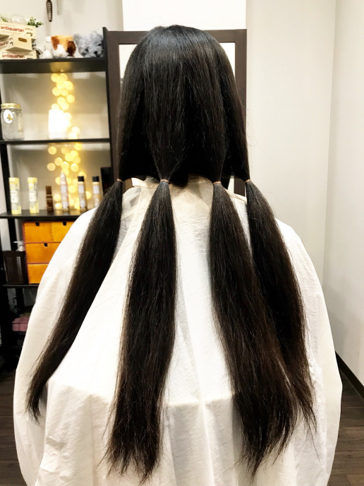 長期海外ボランティアに行く前にバッサリ断髪ヘアドネーション Long To Short