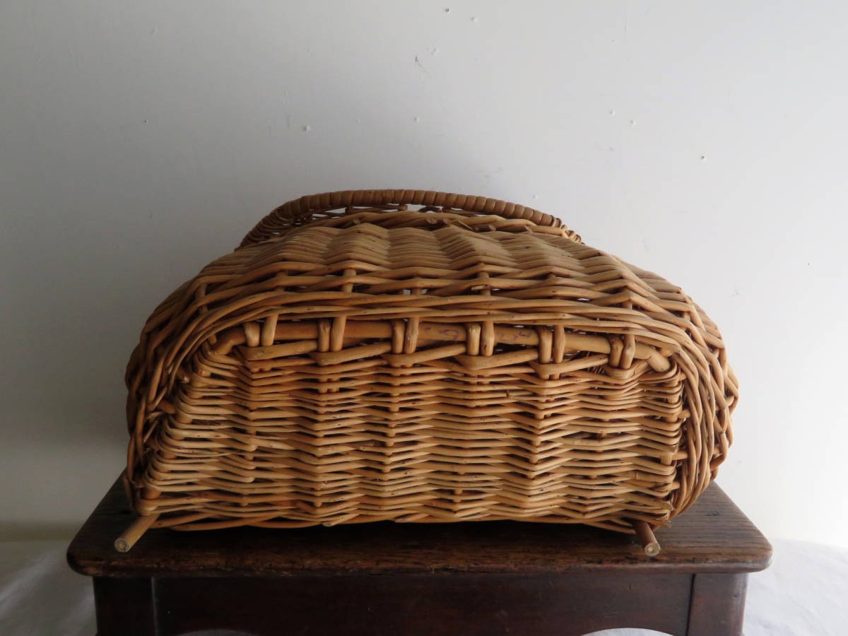 フランス 19世紀後期 ラタン パニエ 魚籠 | gsrrb930 BROCANTE／古道具