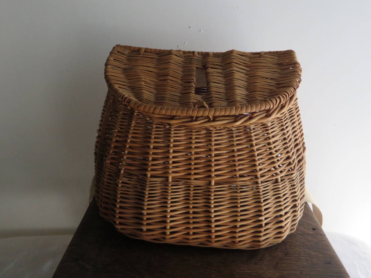 フランス 19世紀後期 ラタン パニエ 魚籠 | gsrrb930 BROCANTE／古道具