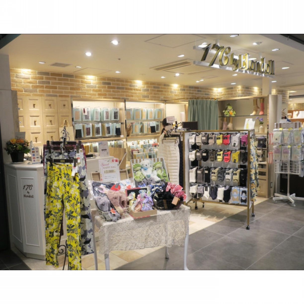 New Shop Open グランスタ店 東京駅 Blondoll Officialblog