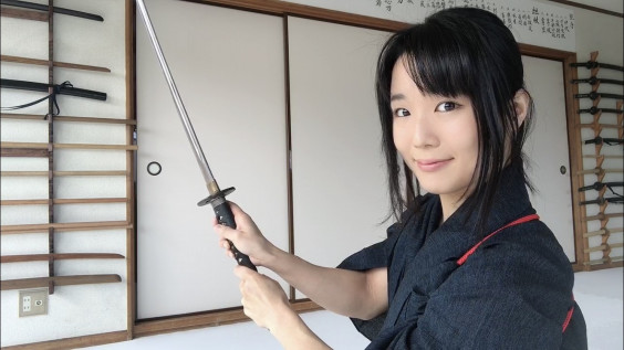 Youtube道場2 刀の握り方 ココ押さえておくだけで達人見え 暮らしの道場 Youtube道場2 刀の握り方 ココ押さえておくだけで達人見え 暮らしの道場