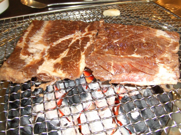 韓国 明洞 豚豚村炭火焼カルビ Kusukusuの徒然日記 韓国 明洞 豚豚村炭火焼カルビ Kusukusuの徒然日記