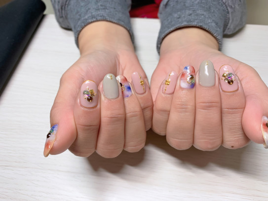 持ち込みデザインネイル 広島市安芸区 自宅ネイル Nail Artist Eriの Private Nail Room