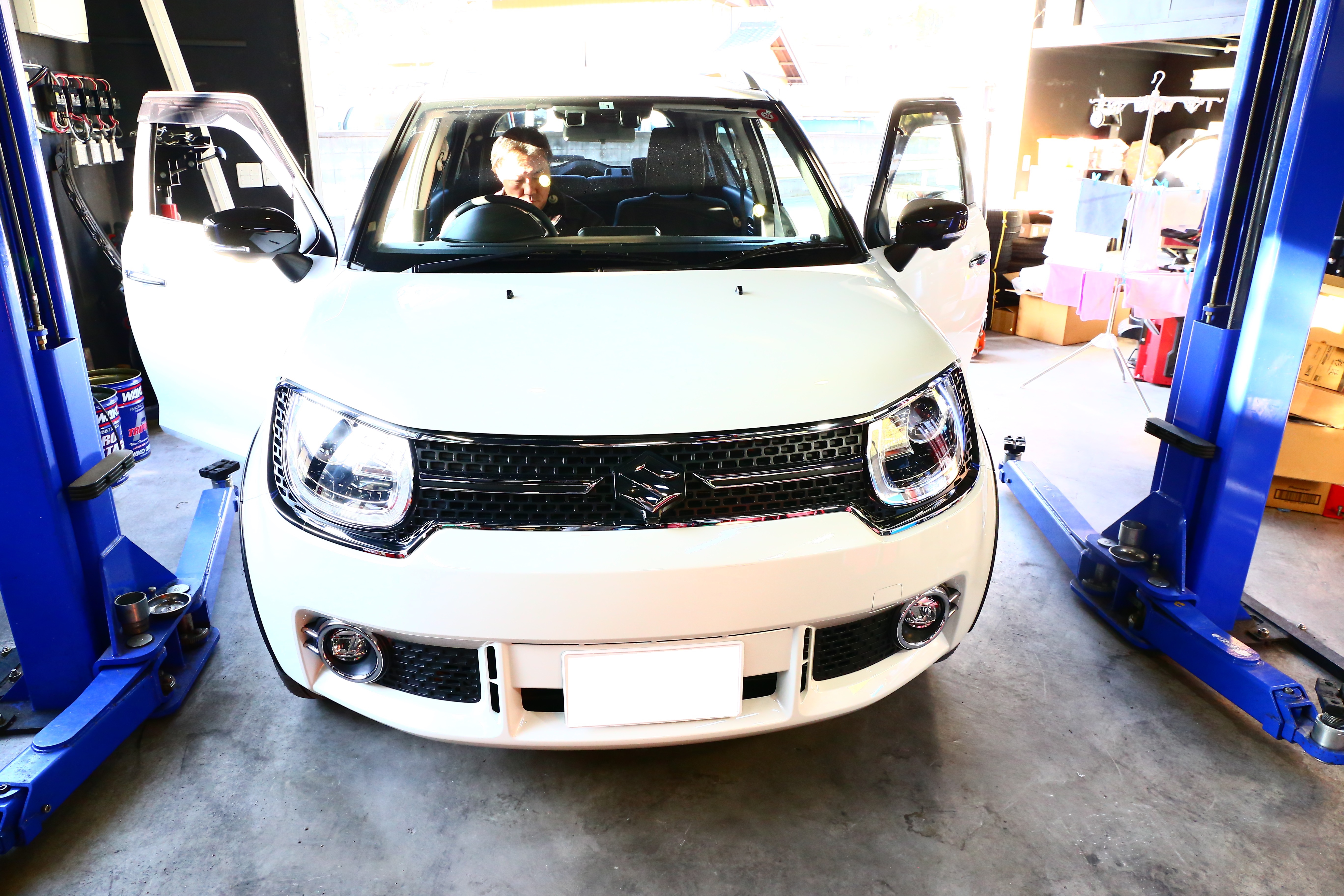 スズキ イグニス(IGNIS) 専用 USBソケット ＆ケーブルセット 充電やナビ取付けに!専用パーツ アクセサリー 純正品番39105-62R10-AQS | スズキ イグニス(IGNIS) 専用 USBソケット ＆ケーブルセット 充電やナビ取付けに! SUZUKI (FF21S)  純正品番39105-62R00-5PK \u2026 | カーナビアクセサリ | 車＆バイク